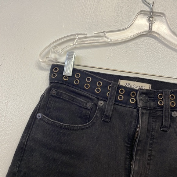 Madewell Classic Straight Jeans in Lunar Wash: Grommet Edition - Picture 7 of 9